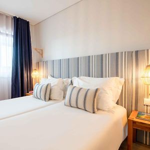 Zimmer mit zwei Einzelbetten